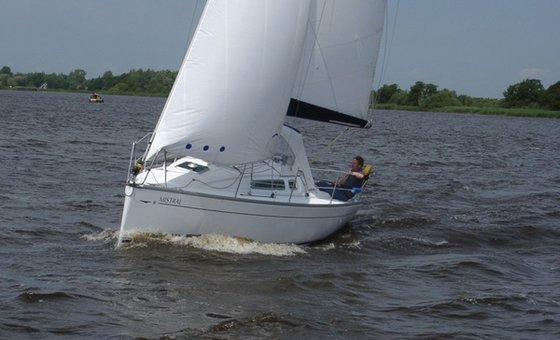Jeanneau S.O. 26 - Mistral mieten