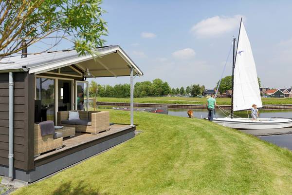 Ferienhaus am Wasser in Holland