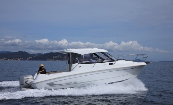 Beneteau Antares 7.80 mieten